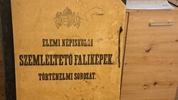 Elemi nèpiskola szemléltető falikèp eladó ! 13 db kép és tartó !