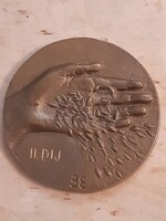 Mezőgéptröszt economic tender bronze plaque