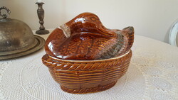 Large goose-shaped ceramic baking dish