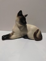 Gyönyörű cica a világhírű BESWICK porcelán műhelyből ( nagyobb méretű )