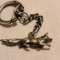 Silver key chain for hunters