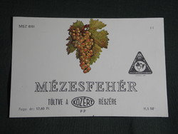 Wine label, public shops in Budafok, winery, wine farm, honey white wine