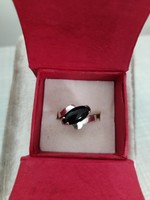 Very attractive silver ring with onyx stone