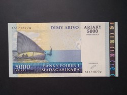 Madagascar 5000 ariary/ 25000 francs 2003 unc