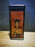 Tea box with an Asian motif