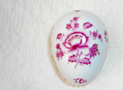 Herend jewelry holder porcelain egg - nanking (pink) motif