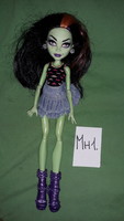 2011. Complete original mattel barbie monster high doll in beautiful condition according to the pictures mh1.