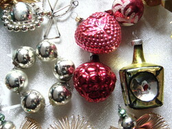 Régi v. antik karácsonyfadíszek - régi üveg lámpás, maci, reflexes gömb, málna