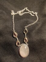 Silver-plated rose quartz necklace