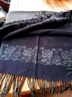 Antique Old Berliner Folk Shawl Giant Wool Shawl Folk Costume Wear Thick 230 Plus Fringe