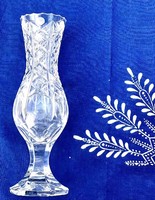 Polished lead crystal pedestal vase