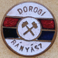 Dorog miner sports badge