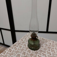Átlátszó zöld üveg petróleum lámpa, paraszt asztali lámpa