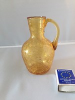 Sárga kraklé kisváza, szép repesztett üveg kancsó, karcagi talán  (M117)