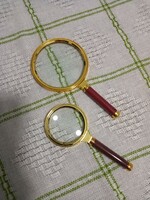 Hand magnifier with 2 extra-large lenses in one