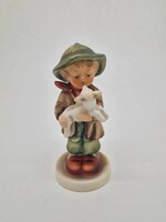 Hummel Goebel porcelán figura TMK4 68 Lost sheep fiú báránnyal 11.5cm