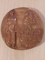 75 éves a Metallo Chemia bronz plakett érme Janzer Frigyes Munkácsy díjas éremművész