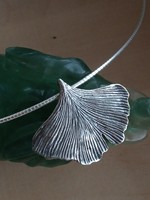 Ginkgo pendant in 925 sterling silver