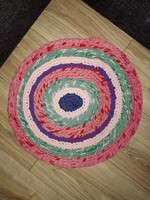 Crocheted round rag rug