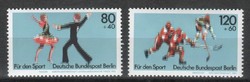Postal cleaner berlin 765 mi 698-699 EUR 4.50