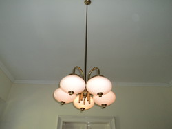 Almost new, copper chandelier treated against oxidation, that's all!