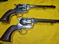 Colt replica pistol