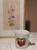 Porcelain tea mug with raspberry pattern -marked