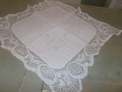 Beautiful Toledo tablecloth with beaten lace edge