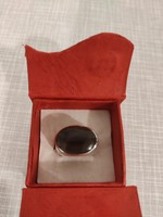Unixes ezüst pecsétgyűrű barna kővel