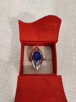 A very attractive silver ring with lapis lazuli stones