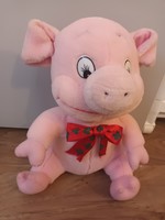 Plush pig