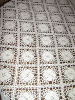 Beautiful antique ecru hand-crocheted windmill pattern tablecloth