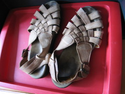 Fit-walk sandals size 40