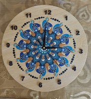 Wall clock decorated with a mandala