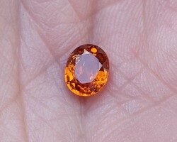 Charming! Real, 100% product. Reddish orange spessartine garnet gemstone 0.93ct-vvs! Value: HUF 41,900