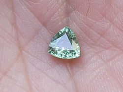 Real, 100% product. Olive green demantoid garnet gem 0.57ct (si) extra curiosity! E: HUF 45,600!