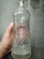 Szőlőfürtös szódásüveg