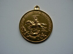 World War I patriotic commemorative medal, unmarked, probably gilded bronze original award