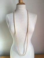Long beige tekla necklace