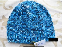 Hand-knitted, unique men's hat turquoise new