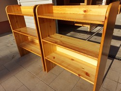 1 claudia pine shelf for sale. Furniture of Rs. Furniture is in good condition, completely made of pine.