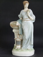 Large tour porcelain figurine (190727)