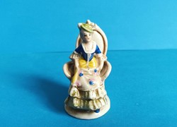 Altwien baroque noble woman mini small porcelain figure