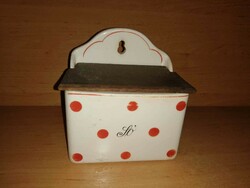 Granite wall-mounted salt holder with red dots (36/d)