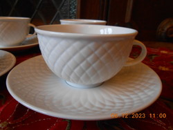Zsolnay Babos Pálma, Velvet fehér teás csésze