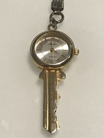 Vintage avalon jewelry watch in the shape of a key, 5.5 cm long