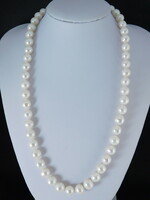 Pearl necklace 18k gold