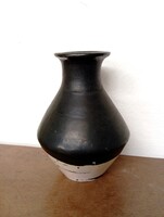 Retro Hungarian ceramics. Livia Gorka.