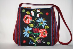 Colorful, hand-embroidered, Kalocsa floral, large-sized, black, burgundy-wrapped zip-up women's shoulder bag