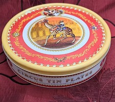 Cirkuszos 4db tányér, tálca szett pléh dobozban (L4354)